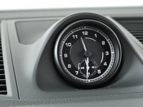 New 2026 Porsche Macan S image 16