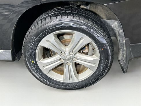 Used 2013 Toyota Highlander Limited image 11