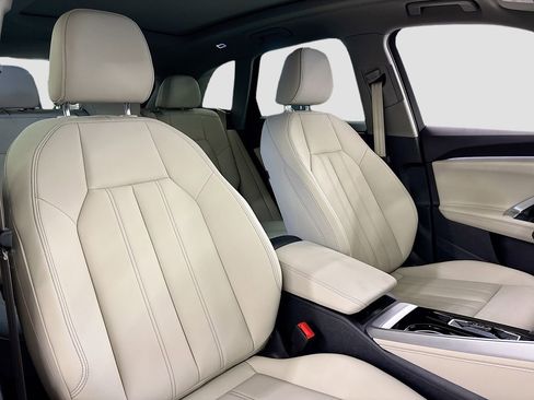 New 2026 Audi Q5 Premium image 15