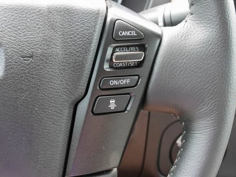 Used 2025 Nissan Frontier SV w/ SV Convenience Package AWD/4WD image 28