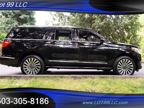 Used 2018 Lincoln Navigator L Reserve w/ Technology Package AWD/4WD image 8