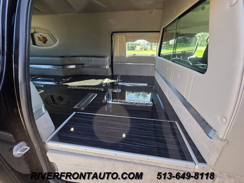 Used 2014 Cadillac XTS Hearse FWD image 18