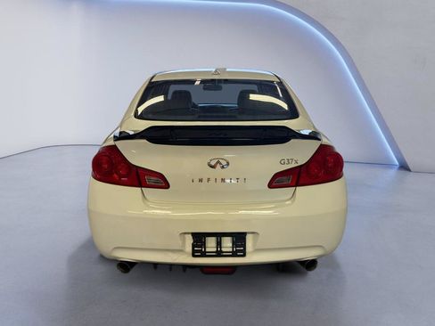Used 2009 INFINITI G37 x Sedan w/ Premium Pkg AWD/4WD image 7