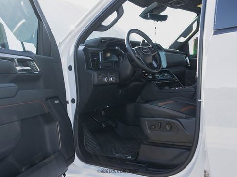 Used 2024 GMC Sierra 2500 AT4 w/ AT4 Premium Plus Package image 62