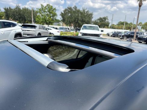 Used 2022 Lexus IS 350 F Sport RWD image 22
