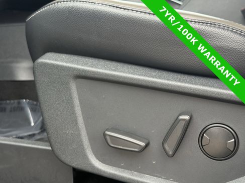 Certified 2025 Ford Bronco Outer Banks w/ Sasquatch Package image 21