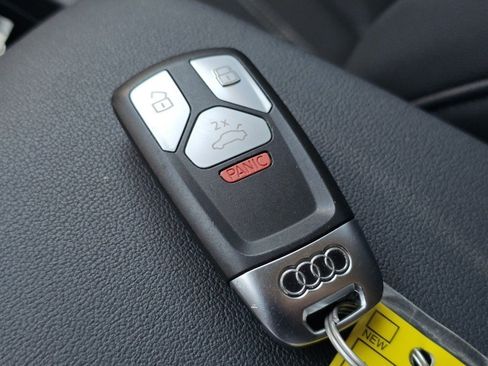 Used 2022 Audi A5 2.0T Premium Plus w/ Premium Plus AWD/4WD image 35