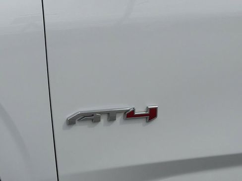 Used 2025 GMC Yukon AT4 Ultimate w/ LPO, Floor Liner Package AWD/4WD image 33