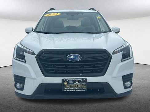 Certified 2023 Subaru Forester Premium image 3
