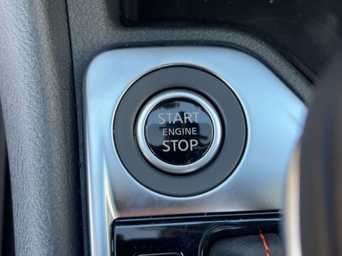 New 2025 Nissan Sentra SR image 24