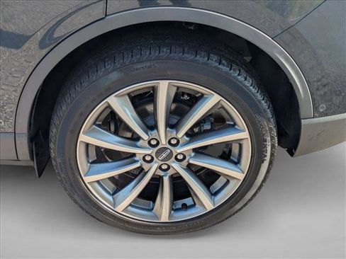 Used 2020 Lincoln Corsair Reserve image 26