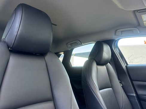 Used 2022 MAZDA CX-30 AWD 2.5 S w/ Select Package image 17