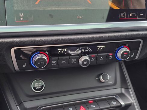 Used 2023 Audi Q3 2.0T Premium Plus image 31