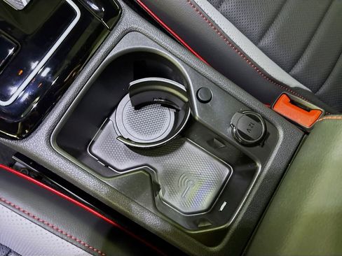 New 2025 Volkswagen GTI SE image 15