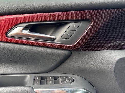 New 2026 Chevrolet Traverse Z71 image 11