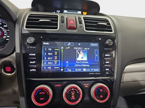 Used 2016 Subaru Forester 2.5i Touring w/ Eyesight & Navigation System AWD/4WD image 23