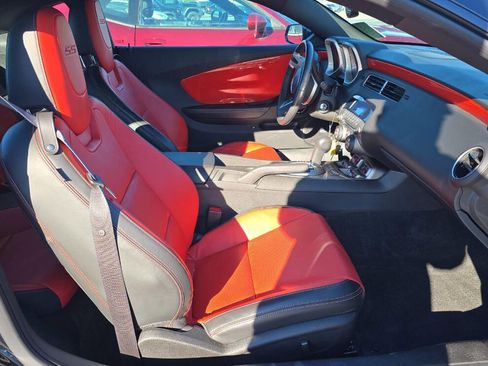 Used 2010 Chevrolet Camaro SS w/ RS Package image 13