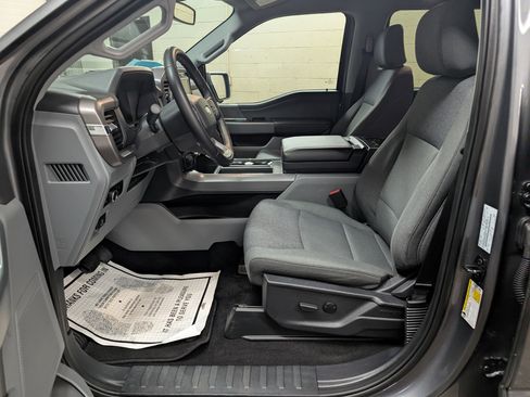 Used 2024 Ford F150 XLT w/ Mobile Office Package image 4