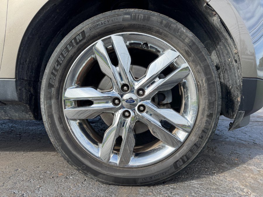 Used 2013 Ford Edge Limited AWD/4WD image 25