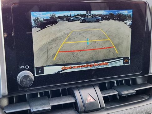 Used 2023 Toyota RAV4 LE AWD/4WD image 19