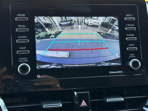 Used 2024 Toyota Camry SE image 21