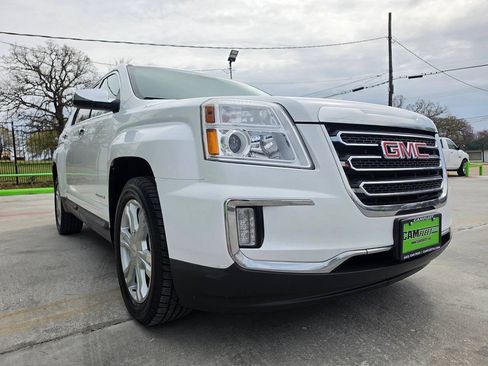 Used 2017 GMC Terrain SLT FWD image 4