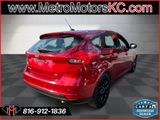 Used 2016 Ford Focus SE w/ Equipment Group 201A image 5