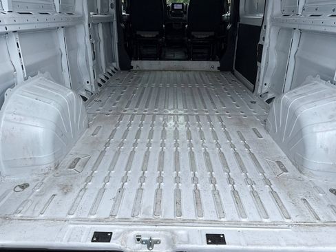 Used 2026 RAM ProMaster 2500 w/ Convenience Group FWD image 19