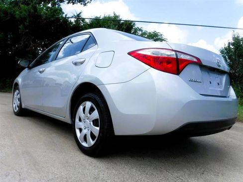 Used 2014 Toyota Corolla LE image 13