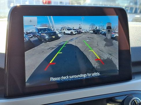 Used 2022 Ford Escape SEL image 18