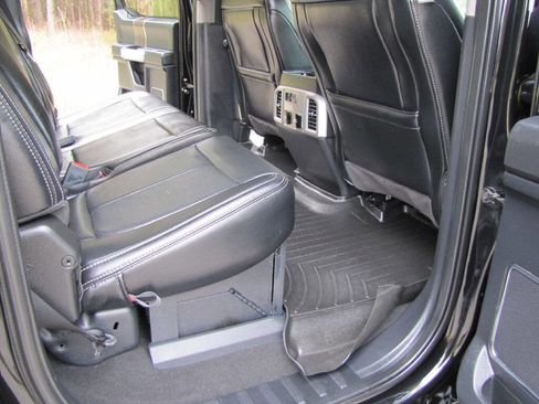 Used 2020 Ford F250 Lariat image 21