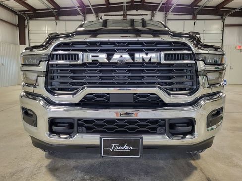 New 2025 RAM 2500 Big Horn image 7