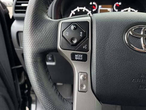 Used 2024 Toyota 4Runner SR5 Premium image 17