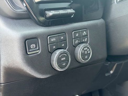 New 2026 Chevrolet Silverado 2500 High Country w/ High Country Premium Package AWD/4WD image 28