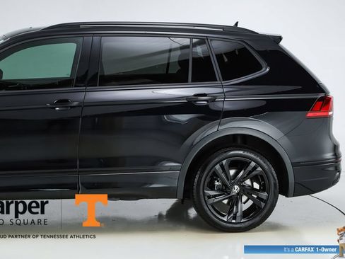 Used 2024 Volkswagen Tiguan SE R-Line FWD image 43