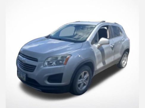 Used 2016 Chevrolet Trax LT w/ LT Convenience Package AWD/4WD image 1