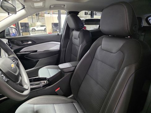 New 2026 Chevrolet Trax LT image 22