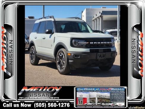 Used 2023 Ford Bronco Sport Outer Banks w/ Tech Package AWD/4WD image 3
