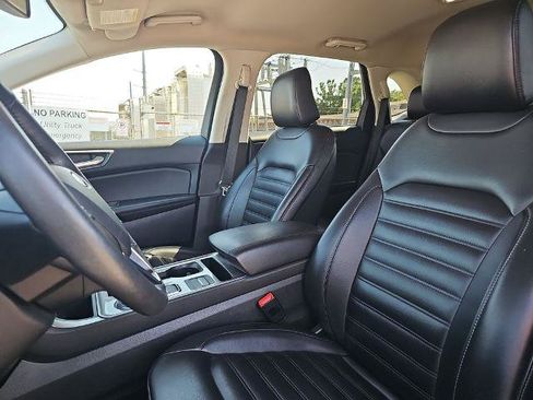 Certified 2024 Ford Edge SEL AWD/4WD image 14