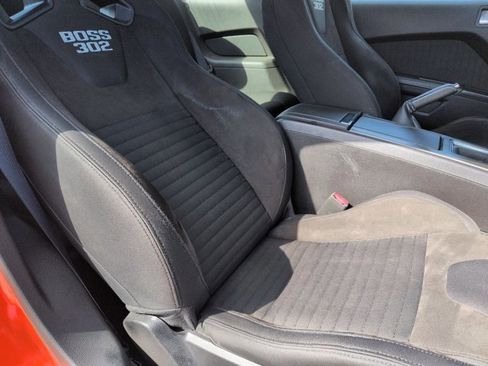 Used 2012 Ford Mustang Boss 302 w/ Boss 302 Accessory Pkg image 16