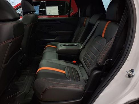 Certified 2026 Honda Passport TrailSport image 7