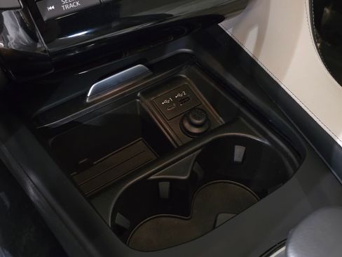 Used 2022 INFINITI QX55 Essential w/ Proassist Package image 29