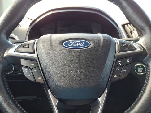 Used 2023 Ford Edge SEL w/ Convenience Package image 21