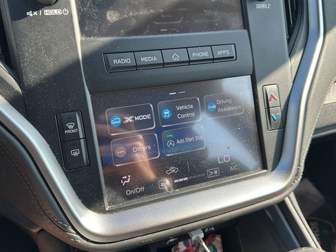Used 2022 Subaru Outback AWD/4WD image 16