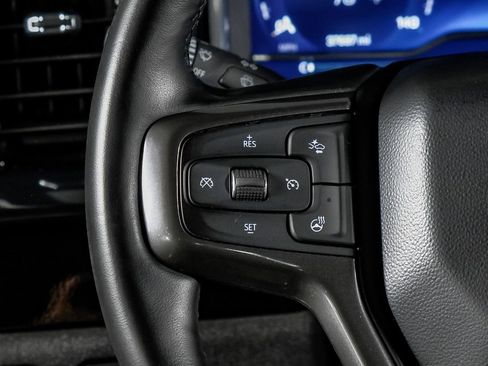 Used 2024 Chevrolet Silverado 2500 ZR2 AWD/4WD image 17
