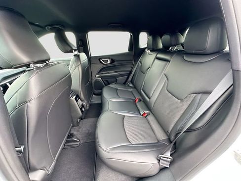 New 2026 Jeep Compass Latitude image 16