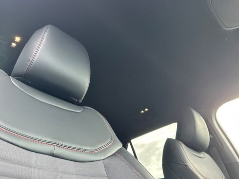 New 2026 Ford Explorer ST-Line w/ ST-Line Street Pack image 26