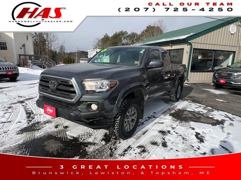 Used 2018 Toyota Tacoma SR5 image 1