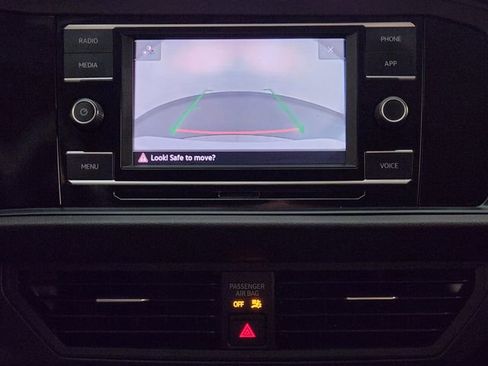 Used 2022 Volkswagen Jetta S image 18