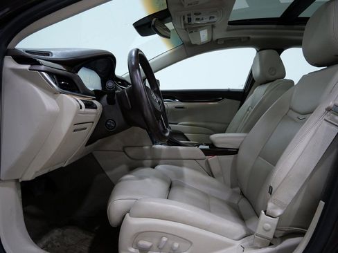Used 2015 Cadillac XTS Premium image 12